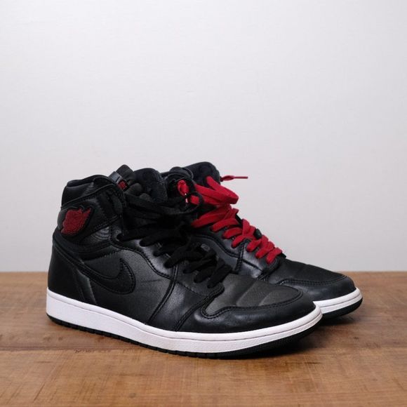 Jordan Other - Air Jordan 1 Retro High OG 'Black Gym Red' 555088-060 Size 9.5